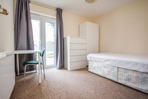 Photo 7- click for photo gallery